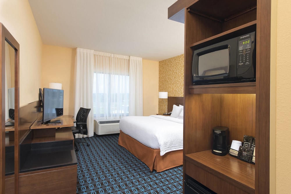 Fairfield Inn Suites By Marriott Jackson Clinton 11/36
