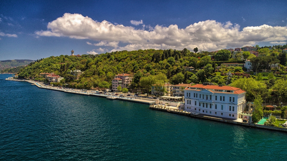 Ajia Hotel 42/50
