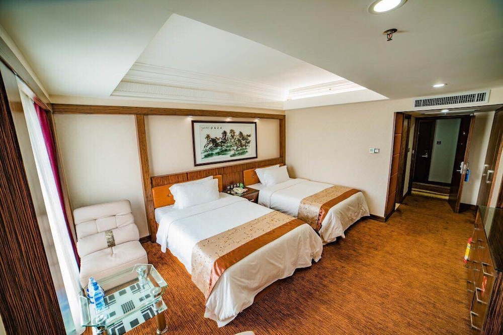 NANYANG KING'S GATE HOTEL 11/47