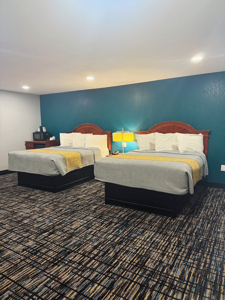 Campbell Apos S Motel 29/67
