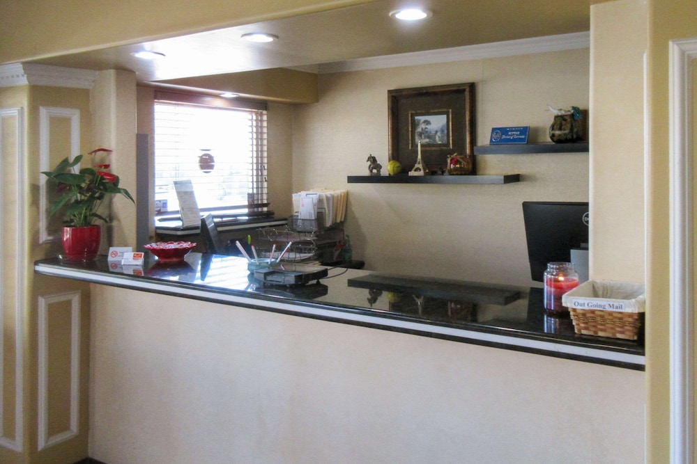 lobby
