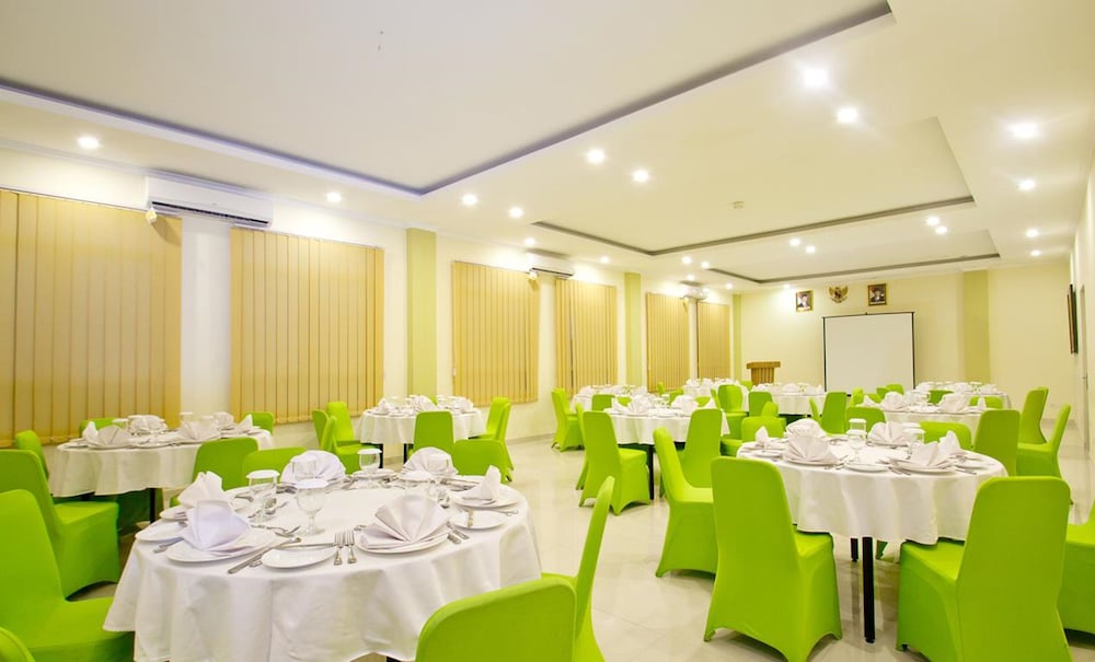 De Batara Hotel 14/15