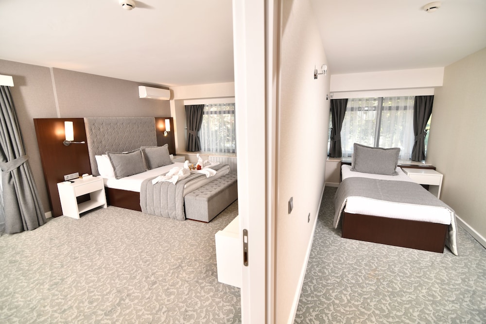 Guvenay Business Hotel 22/66