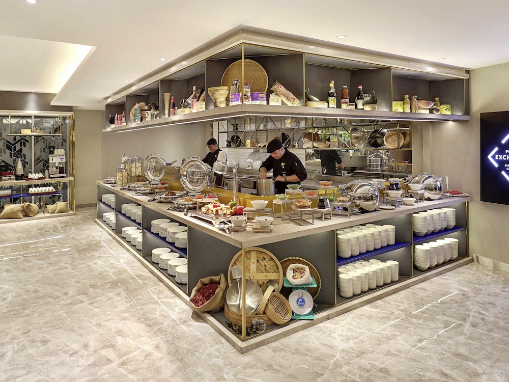 Novotel Jakarta Cikini 9/49