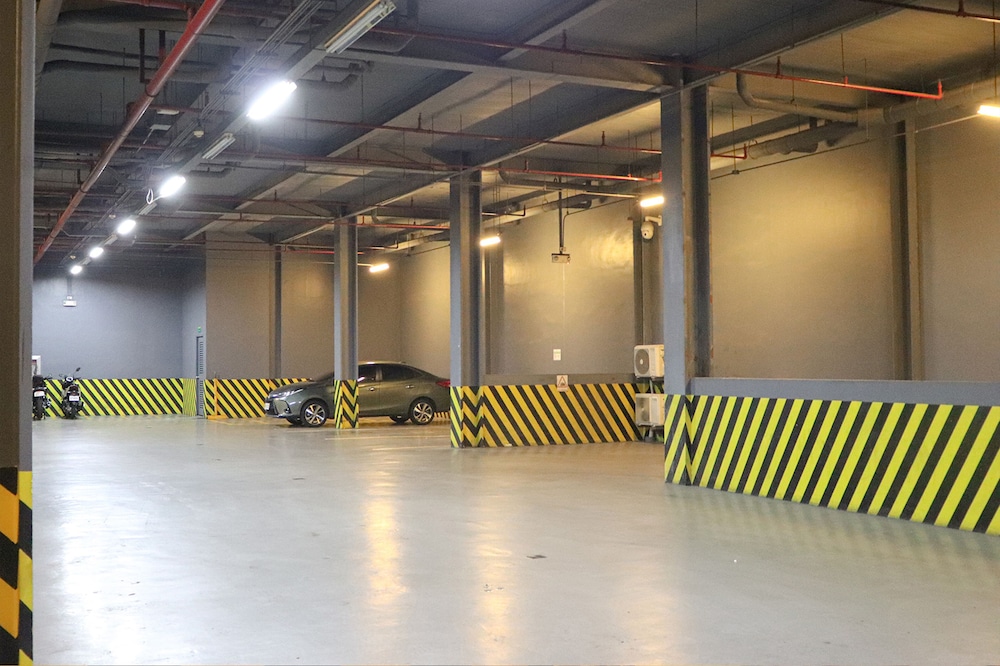 Go Hotels Timog 33/35