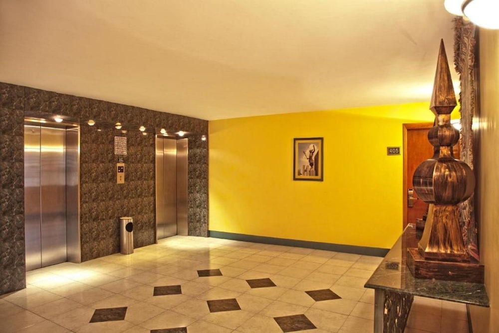 Hotel Cervantes 14/37