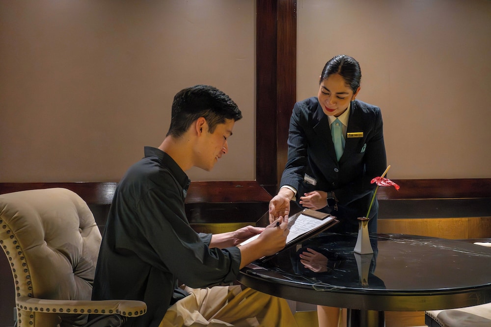 Lebua At State Tower Hotel 9/50