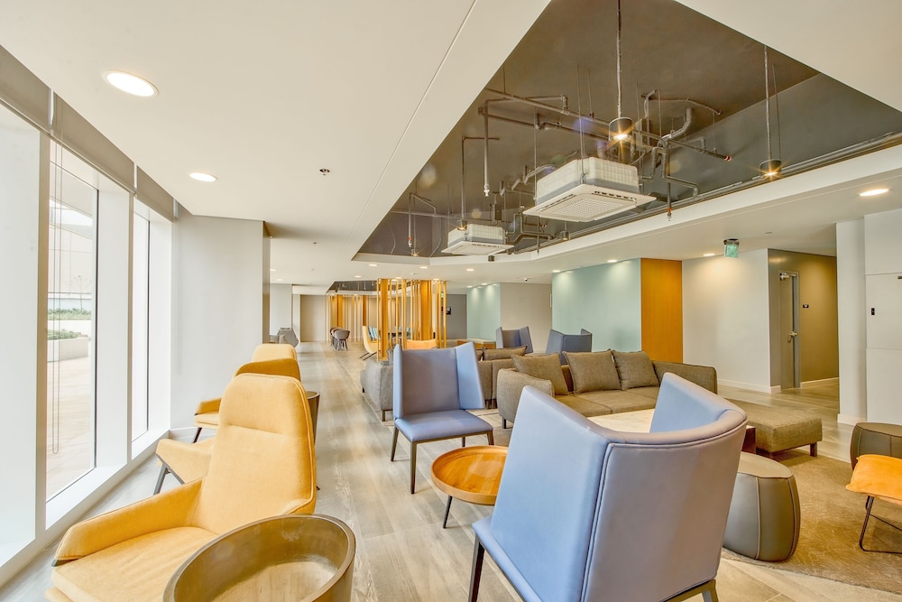 The Connor Serviced Residences Managed by HII 24/38