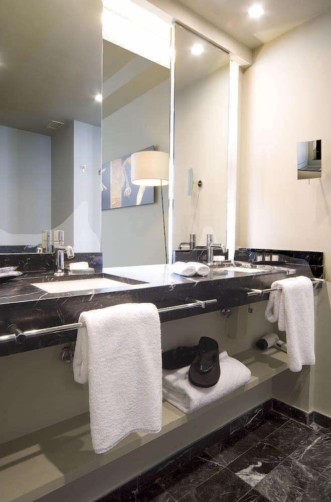 Miro Hotel 47/70