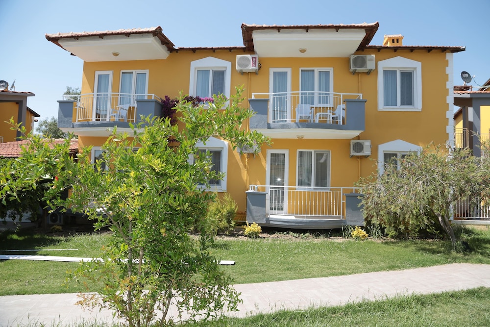 Merveille Hotel 5/48