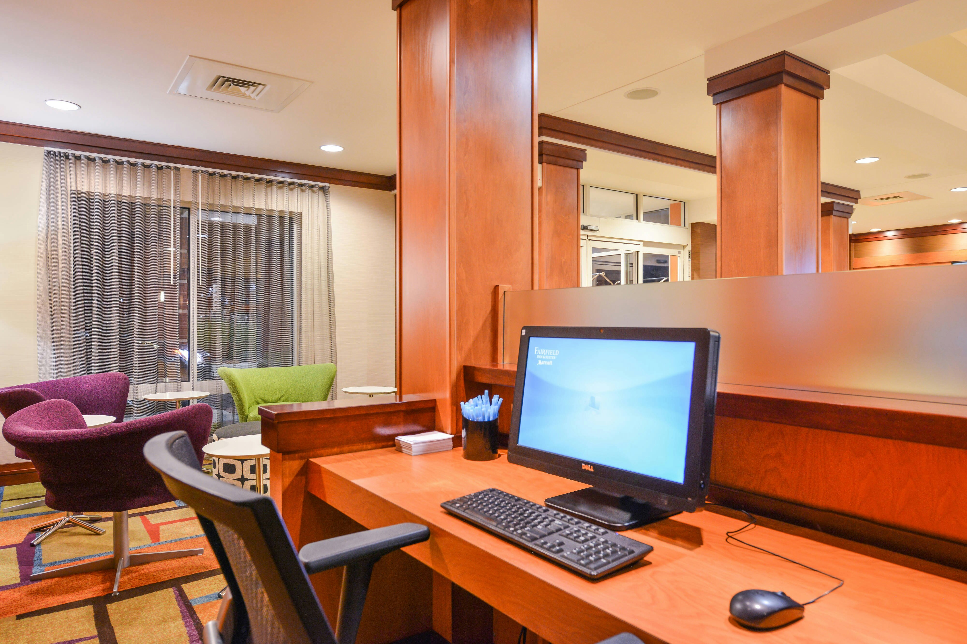 Fairfield Inn & Suites by Marriott White Marsh 30/33