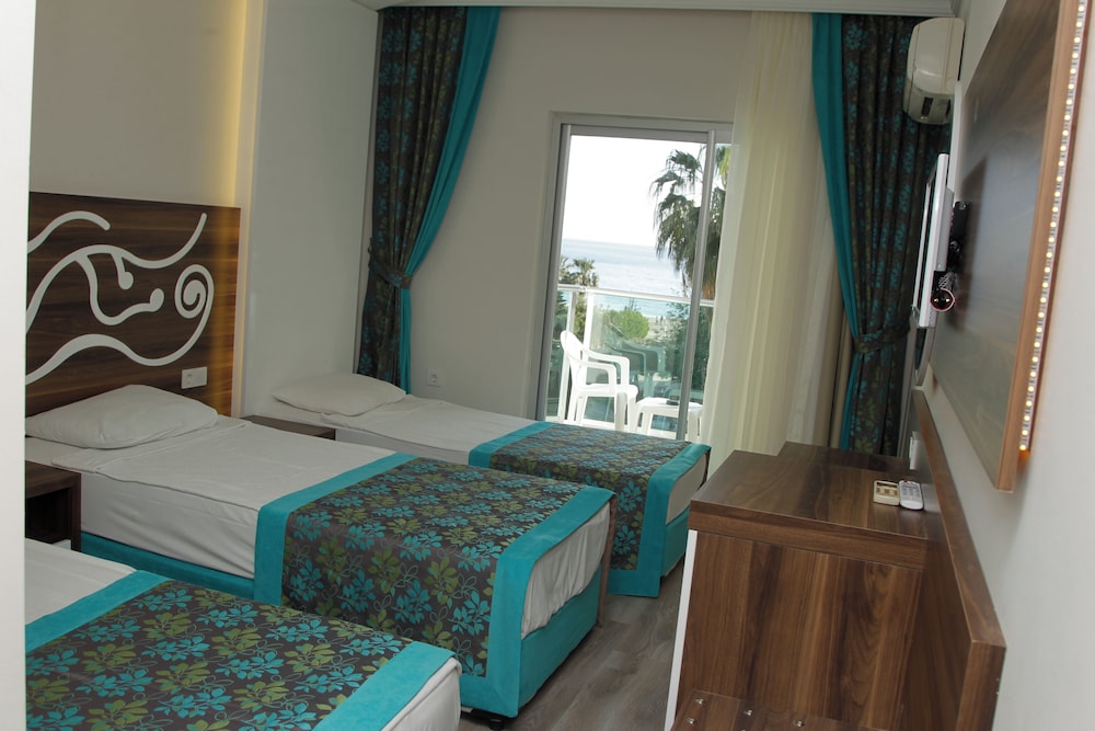Hotel Kleopatra Blue Hawai 17/50