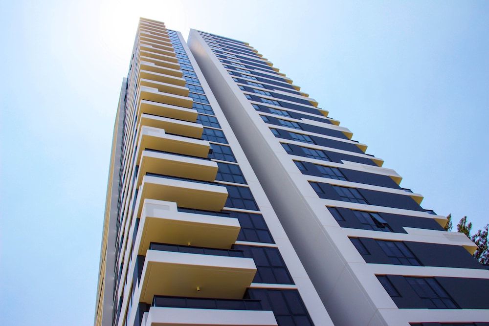Synergy Broadbeach 4/52