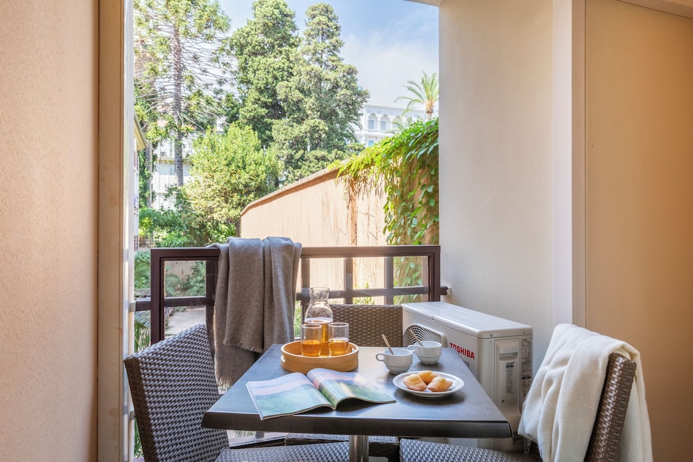 Residence Pierre Vacances Les Citronniers 31/50
