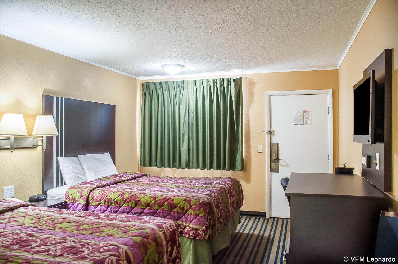 Rodeway Inn Suites Amherst 7/25