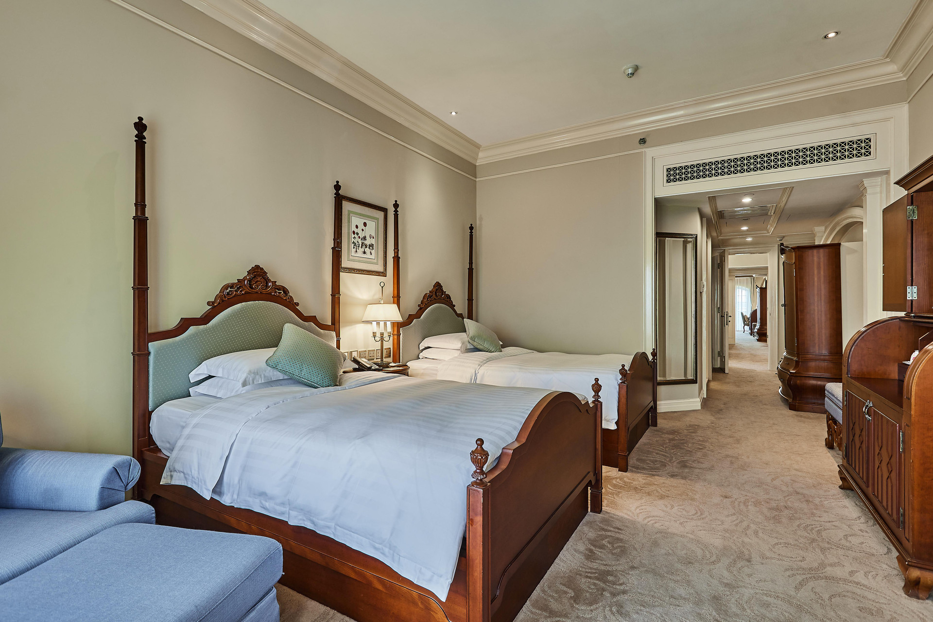City, Suite, Twin Beds
