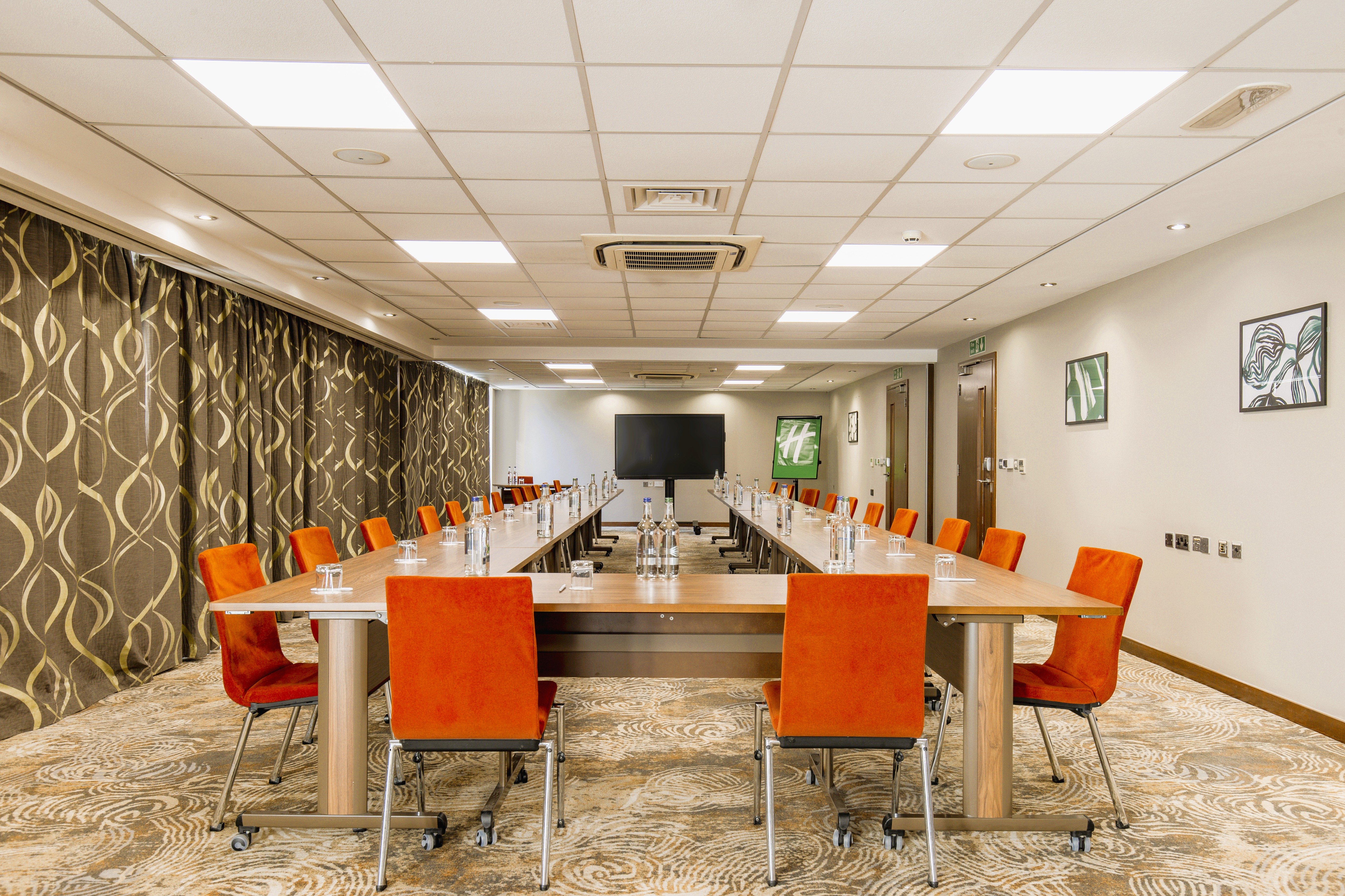 HOLIDAY INN BRISTOL CITY CENTRE 49/55