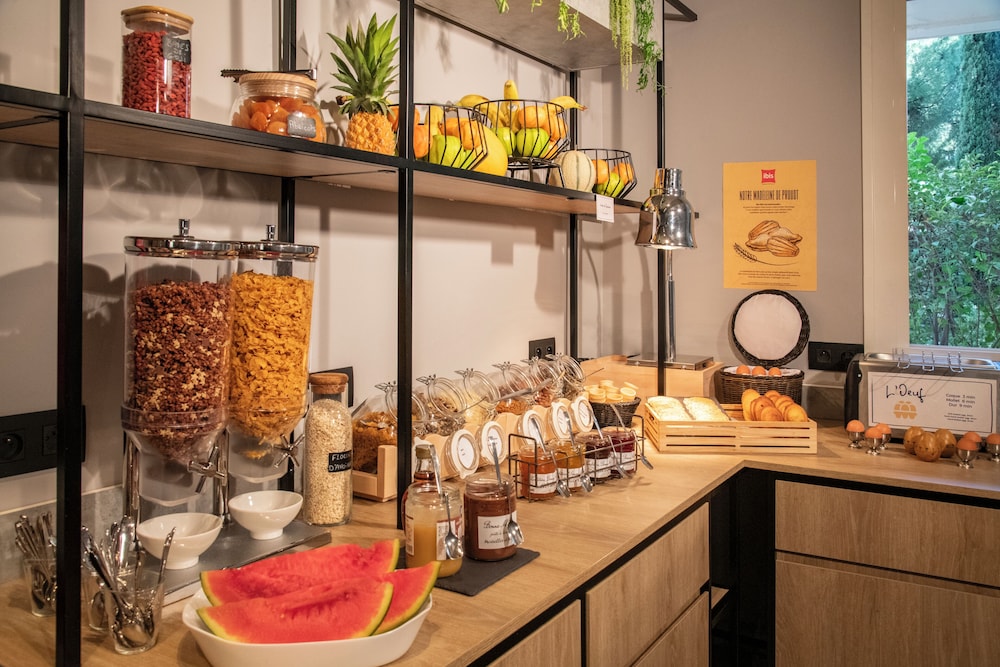 Ibis Roquebrune Cap Martin Menton 24/50