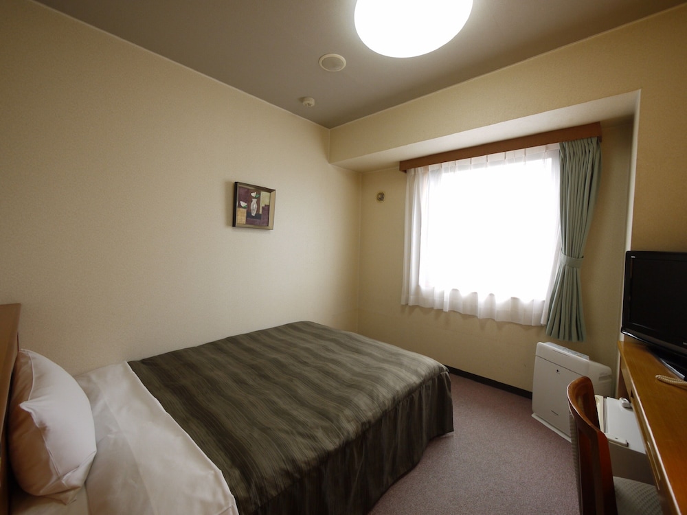 Hotel Route-Inn Suwa Inter 4/33