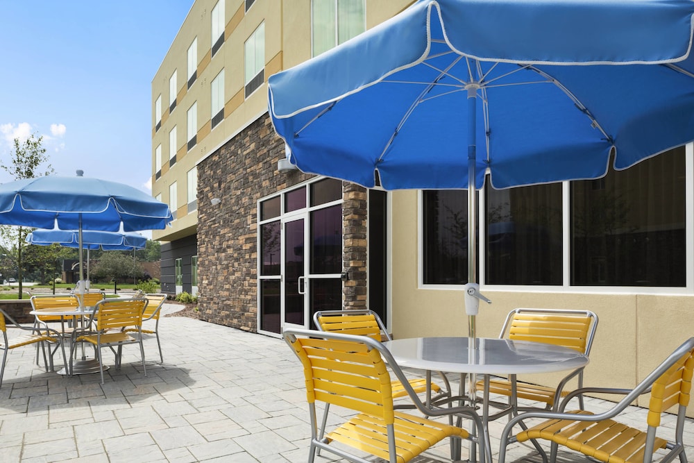 Fairfield Inn & Suites Akron Fairlawn 23/23