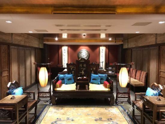 Auspicious Business 6/25