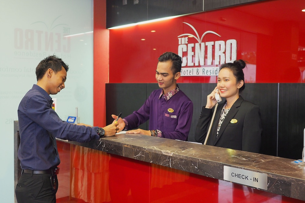 The Centro Hotel And Residence By Orchardz 11/57