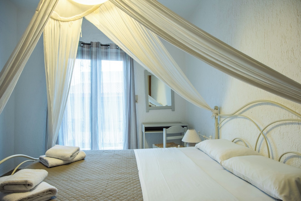 Athina Villas 9/56
