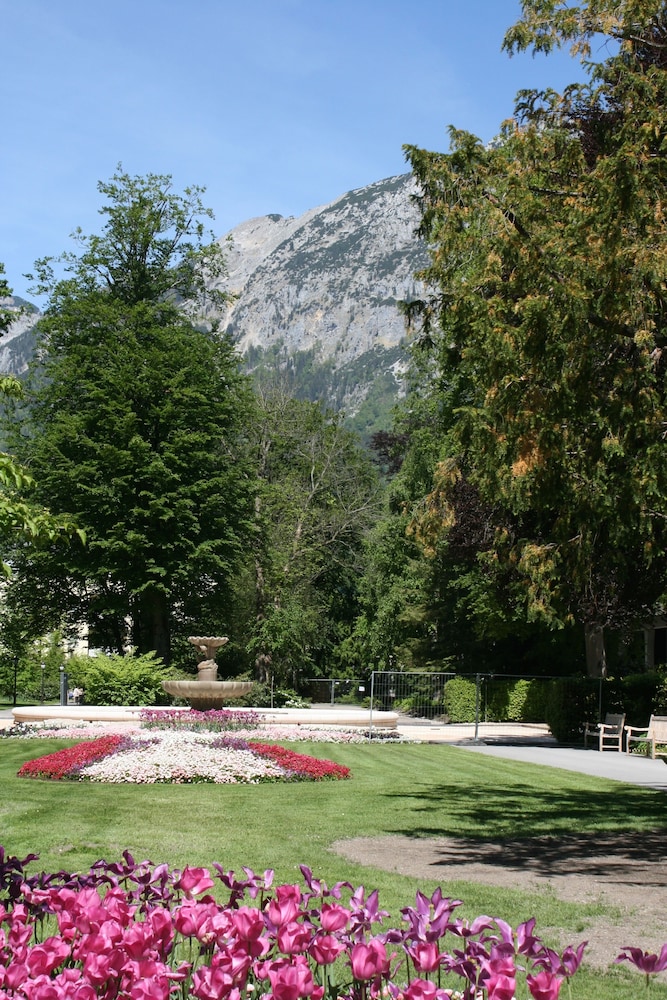 Galerie-Hotel Bad Reichenhall 61/69