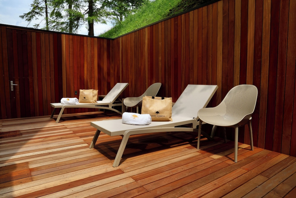 HOTEL PARK - TERME DOBRNA 8/22