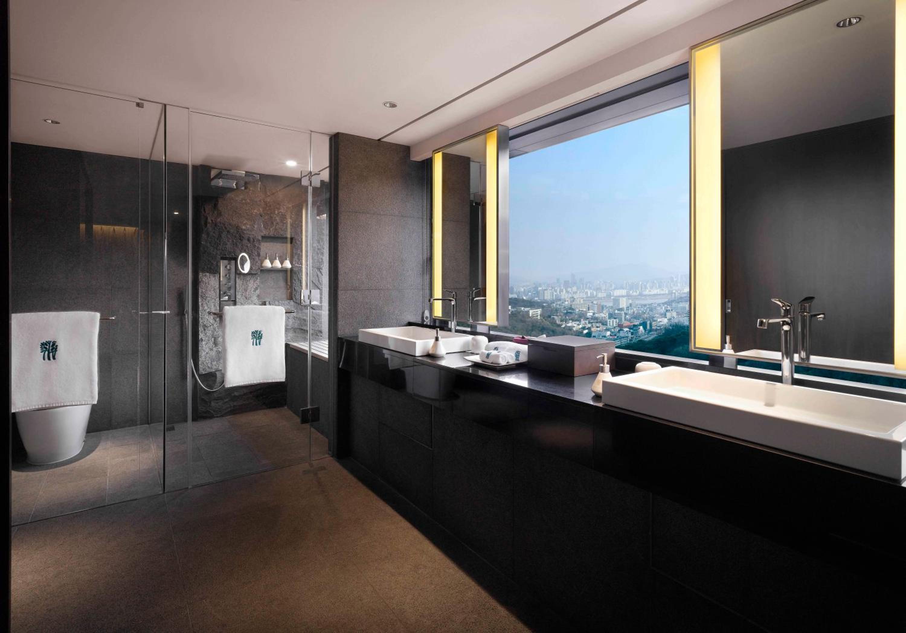 Interior, Grand, Premier, Suite, with Pool, Pool Access