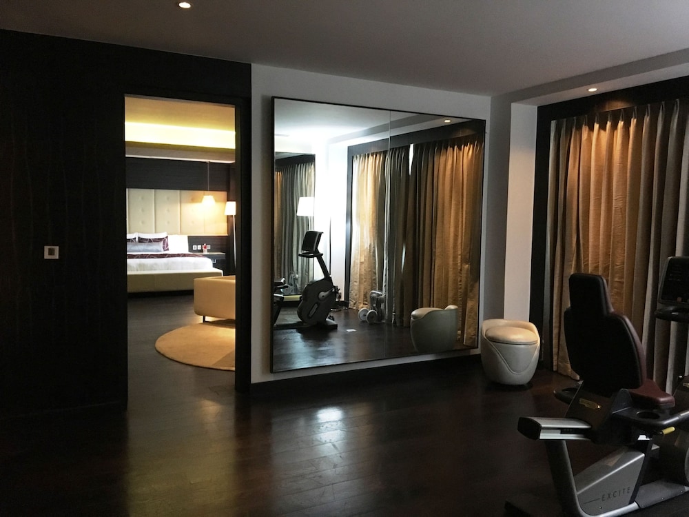 CROWNE PLAZA GREATER NOIDA 40/78