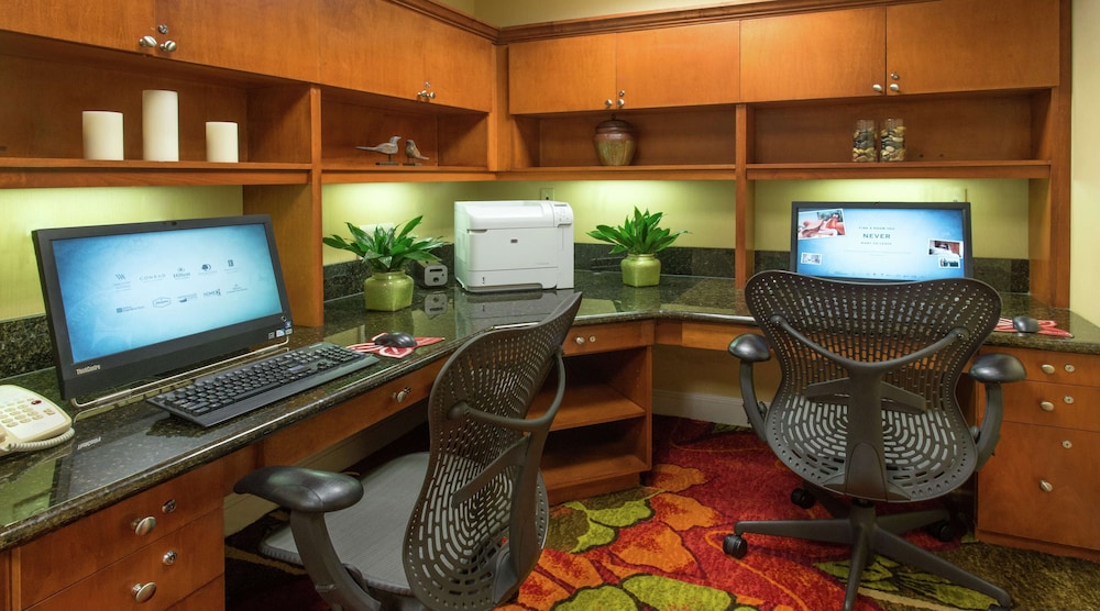 Hilton Garden Inn Macon / Mercer University 24/52