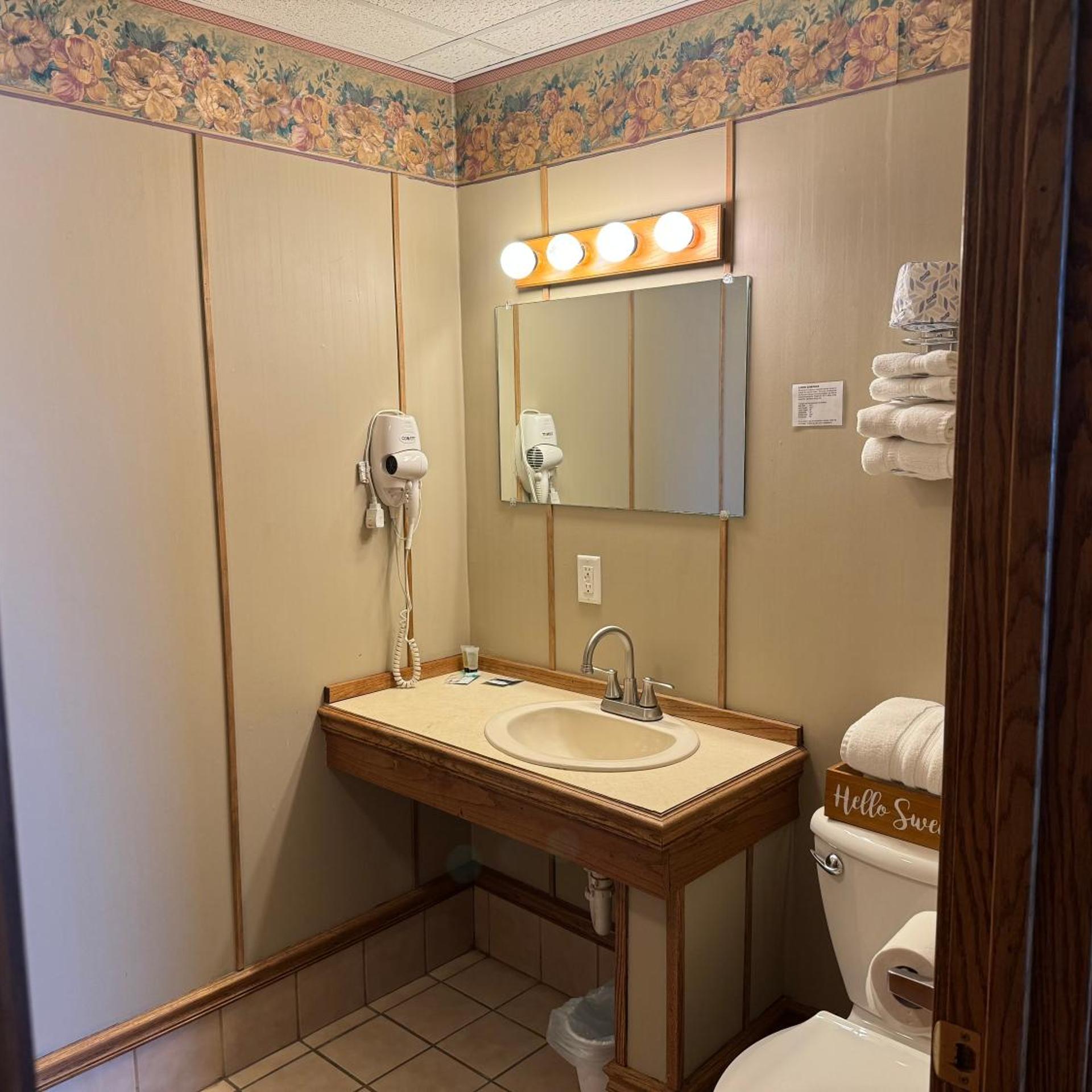 Fenway House Hotel 49/50