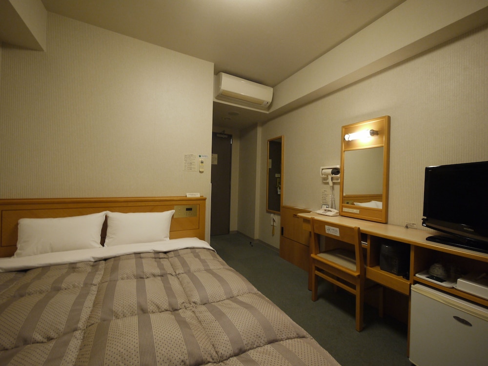 Hotel Route-Inn Mikawa Inter 5/33