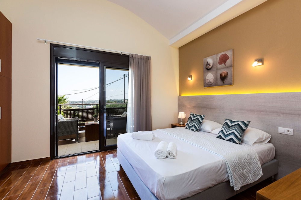 Loutra Resort 7/50