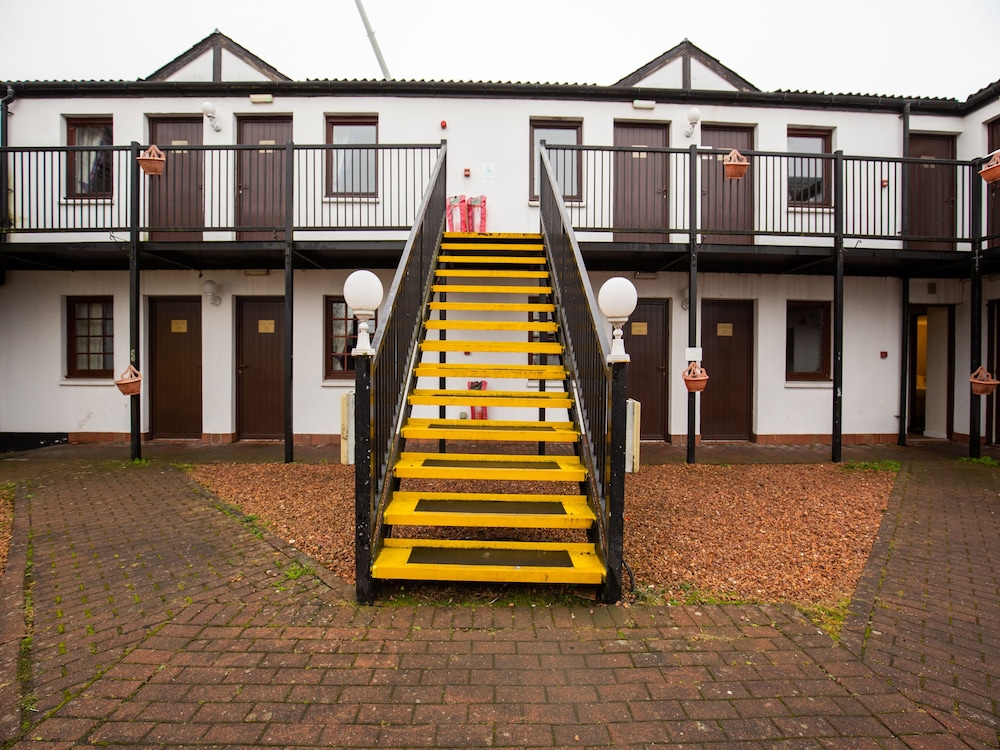 Longforgan Coaching Inn 1/41