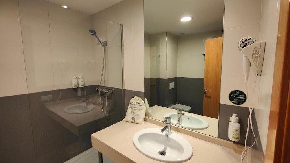 B&B HOTEL Miranda de Ebro 33/39