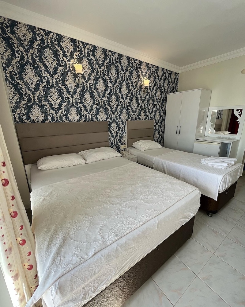 Peri Hotel 14/39