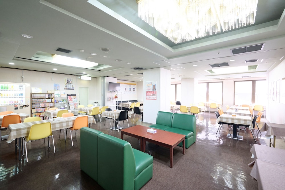 Hotel 1 2 3 Kokura 55/68