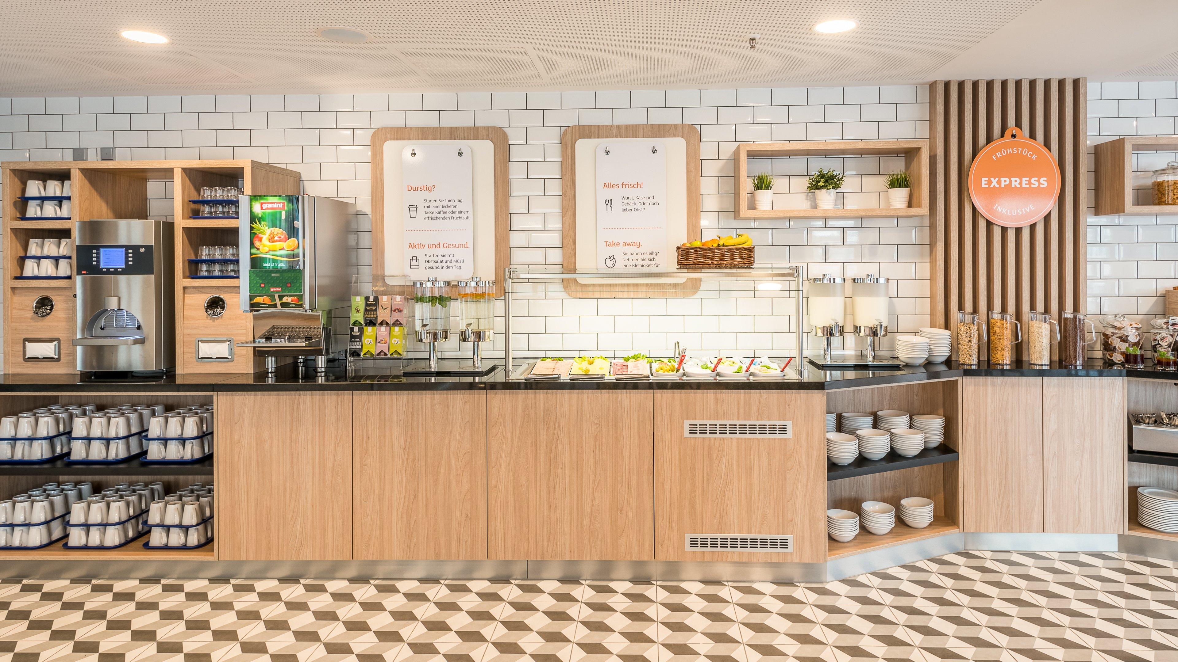 Premier Inn Hamburg City Hammerbrook 11/60