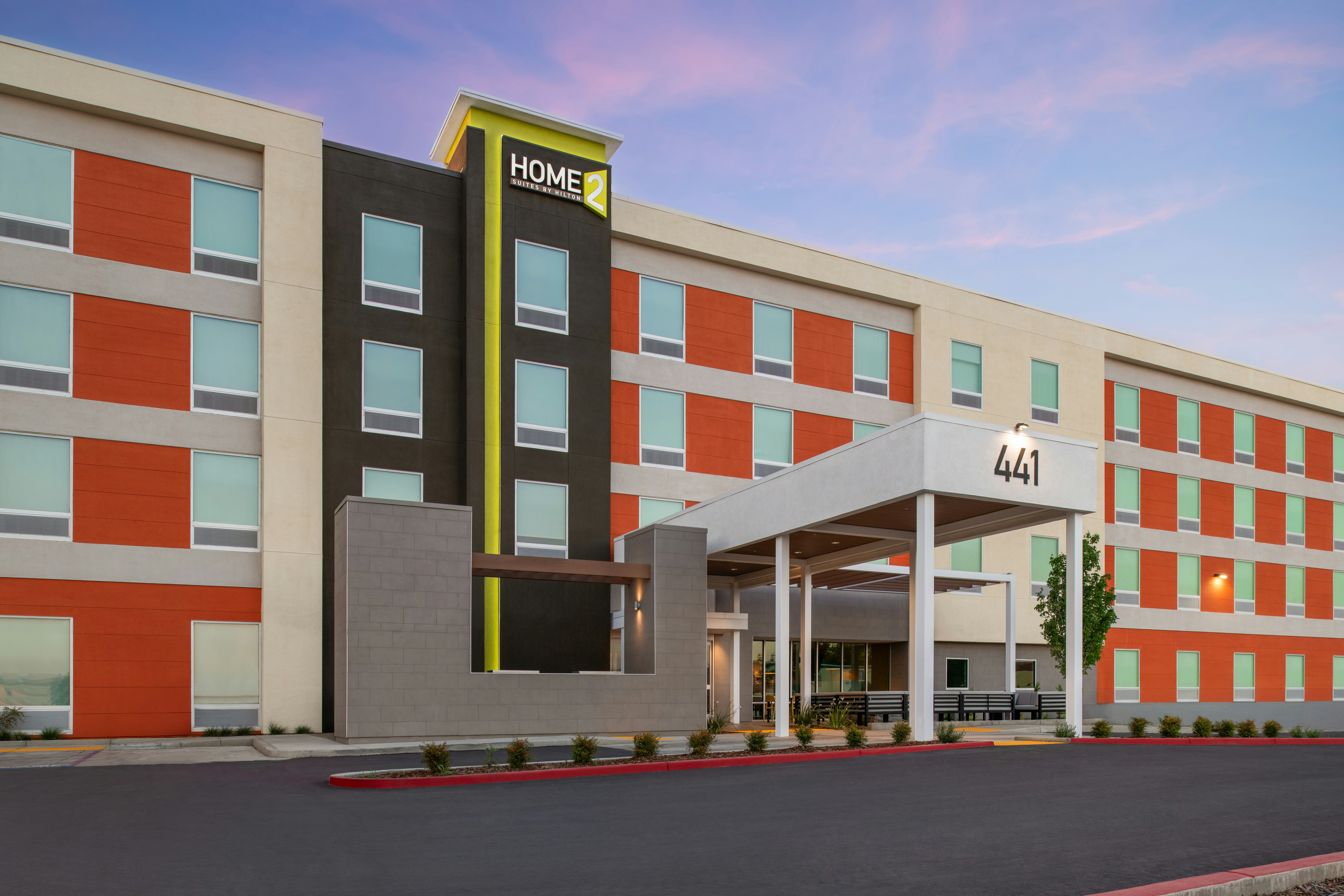 Home2 Suites by Hilton Woodland Sacramento 36/39
