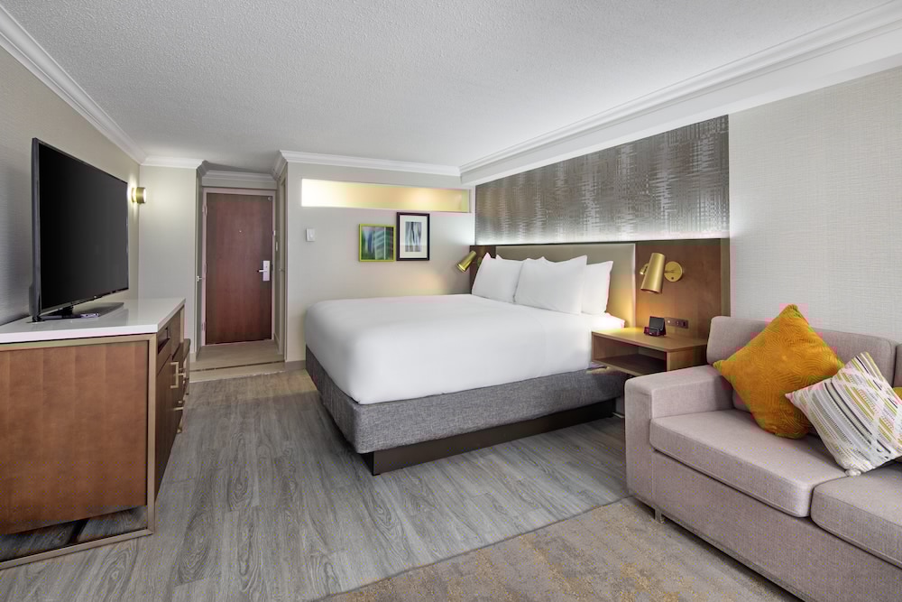Crowne Plaza Toronto Airport 14/58