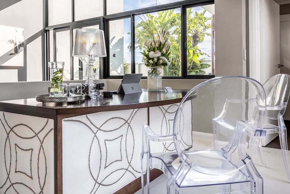Bliss Boutique Hotel 36/50