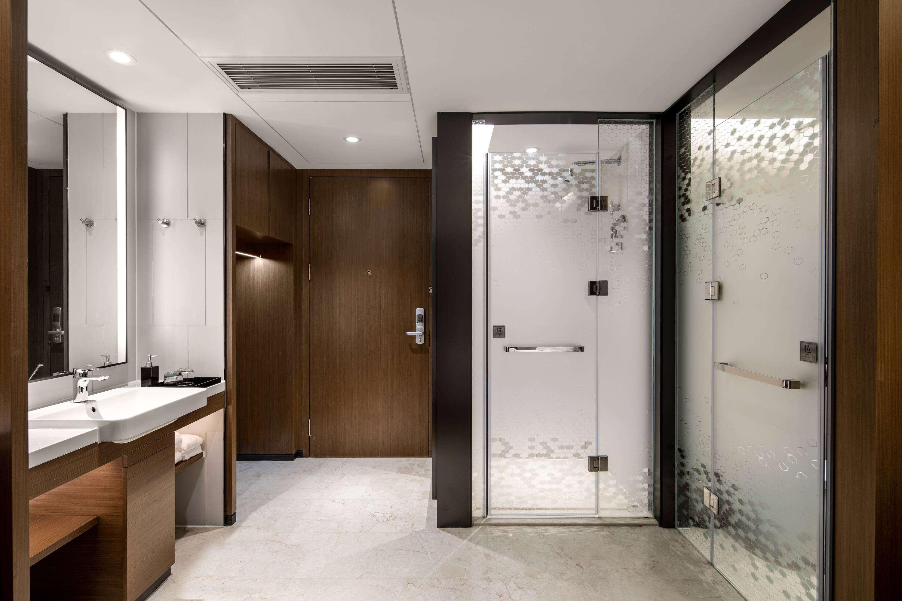 Ramada by Wyndham Wuhan Jiangan 31/31