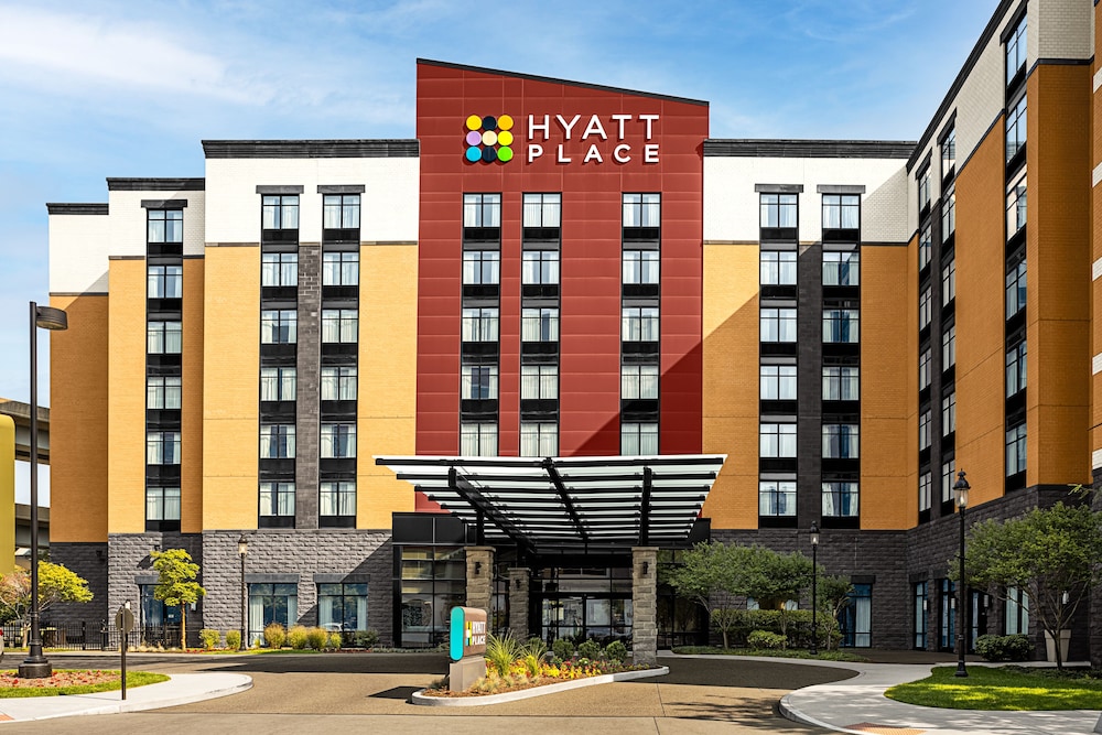 Hyatt Place Pittsburgh-North Shore in PITTSBURGH - PA