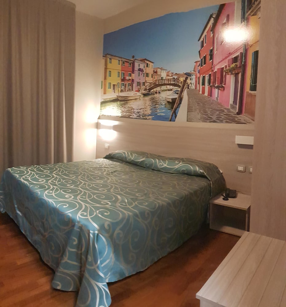 Hotel Altieri 23/55