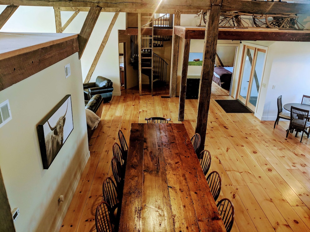 Glasbern Inn 32/72