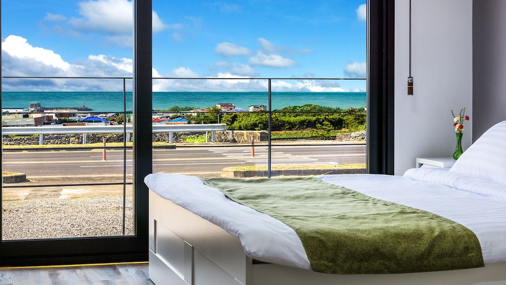 Jeju Le Mabin Pension 30/50