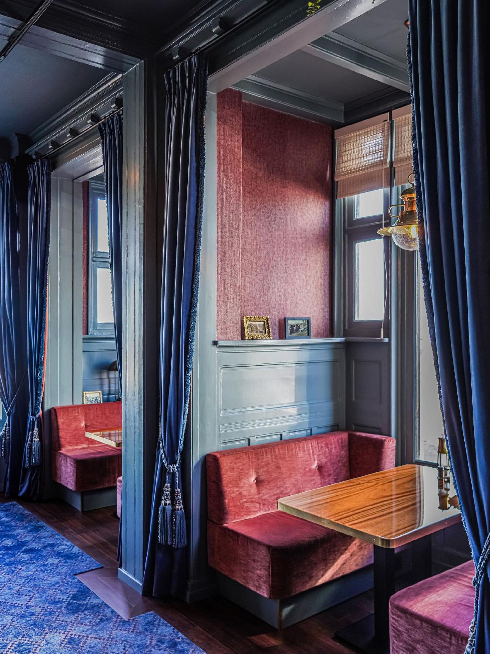 Boulevard Hotel Scheveningen 4/50