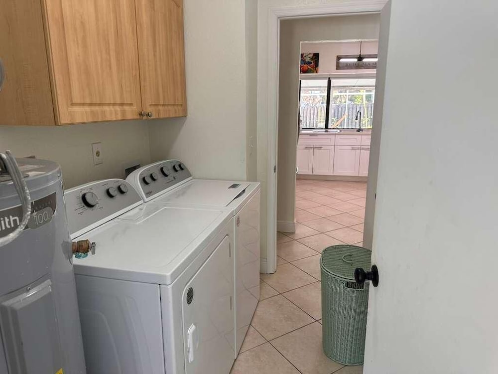 Port St Lucie 3BD -2B 30/32
